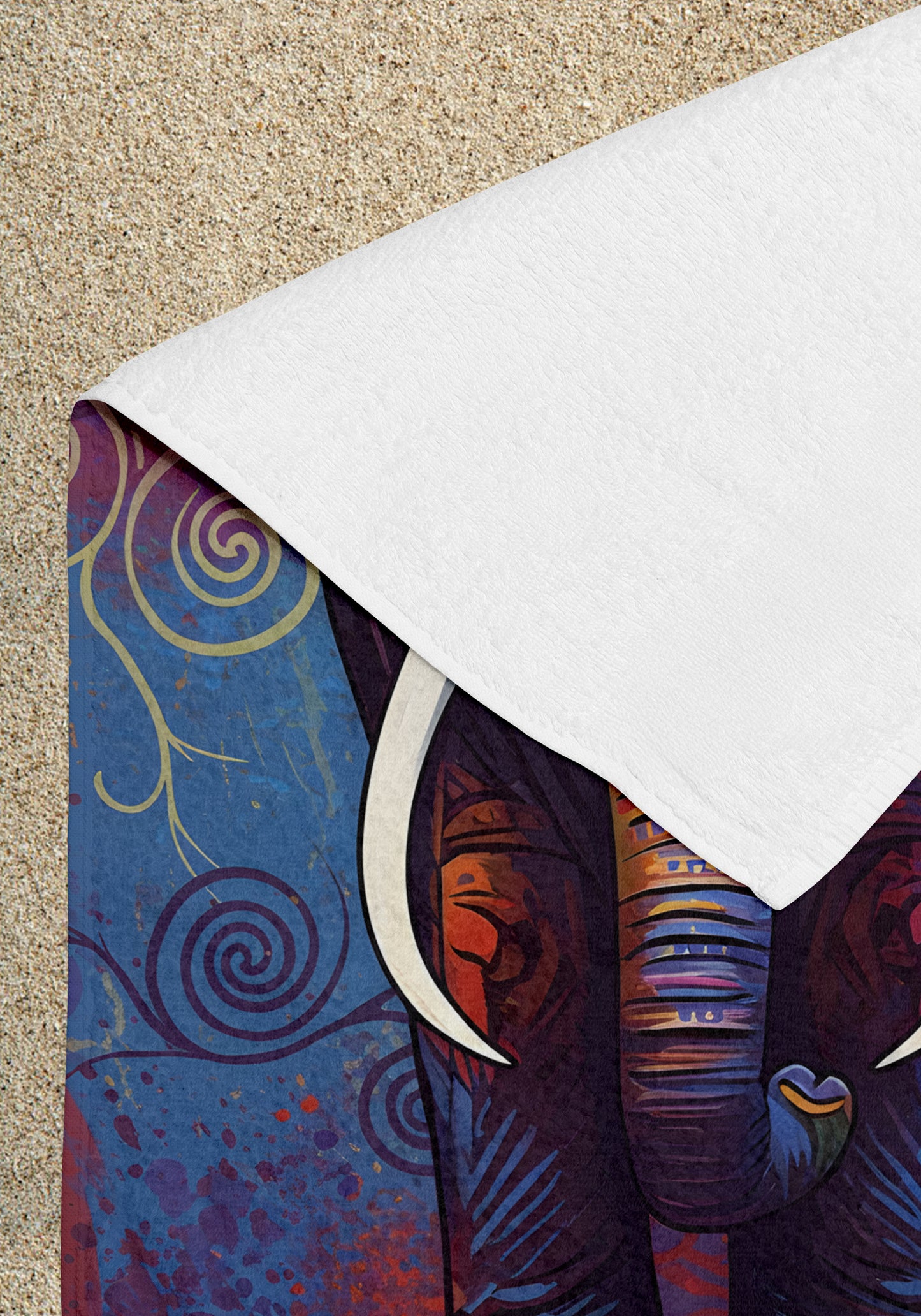 Boho Stil Renkli Fil Desenli Plaj Havlusu – Etnik ve Canlı Yaz Tasarımı