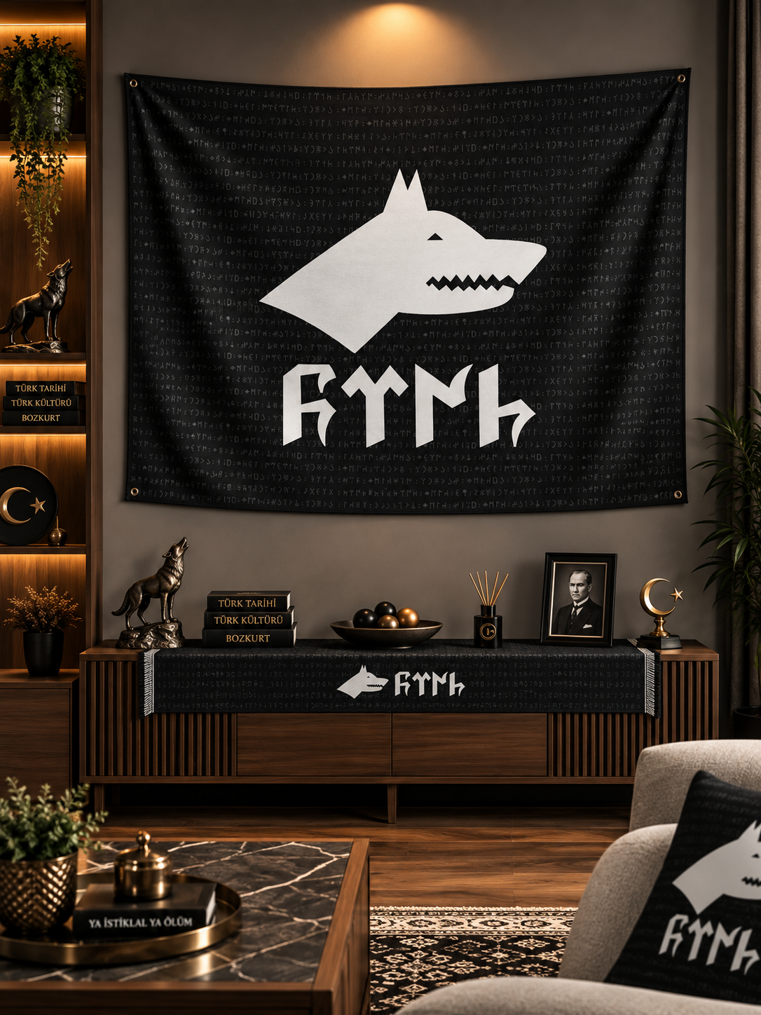 Siyah – Beyaz Göktürk Bozkurt Duvar Örtüsü