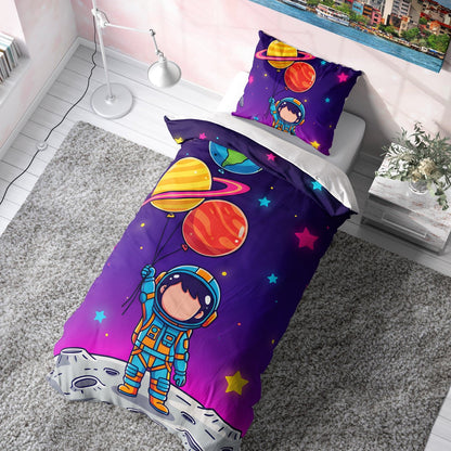Gezegen Balonlu Astronot Desenli Çocuk Nevresim Takımı (Çarşafsız)