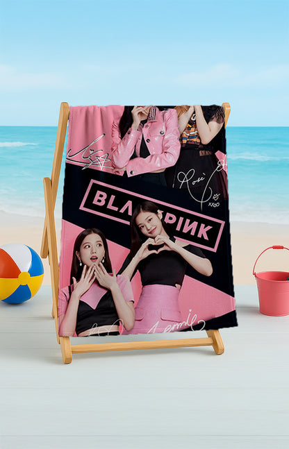 Blackpink Plaj Havlusu – "Blackpink Plaj Havlusu – Şıklık ve Güç Plajda Buluşuyor
