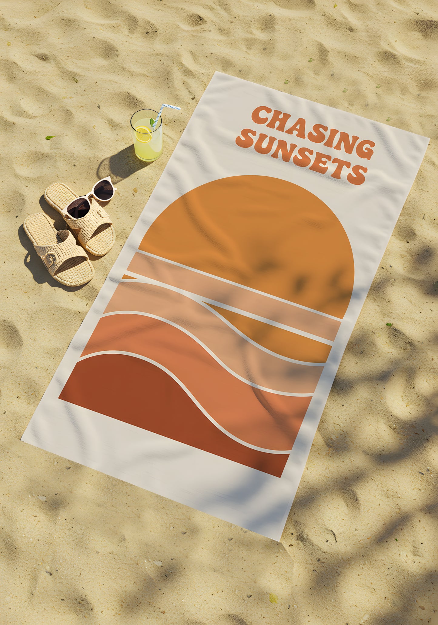 Chasing Sunsets Turuncu Plaj Havlusu – Günbatımı İlhamlı Minimalist Desen